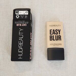 NIB - Huda - Easy Blur Natural Foundation with Niacinamide - 150G Creme Brulee